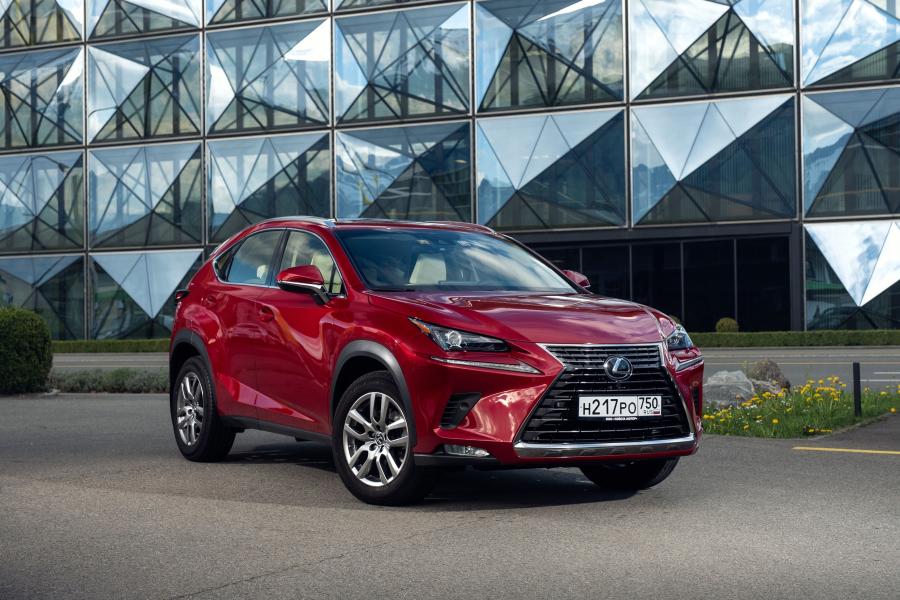  Lexus NX200 2018 года  (CIS) (фото 2 из 43)